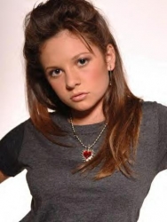 Photos de Mackenzie Rosman - Photoshoot John Sciulli - 21